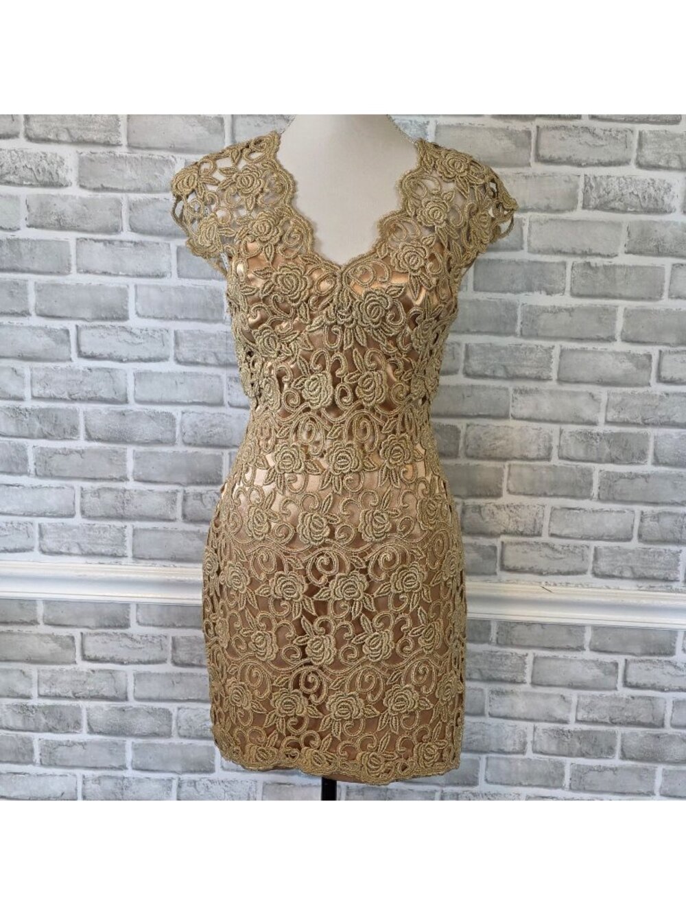 Archival Casadei Italy Rare Gold Guipure Rose Lace V-Back Cocktail Dress
